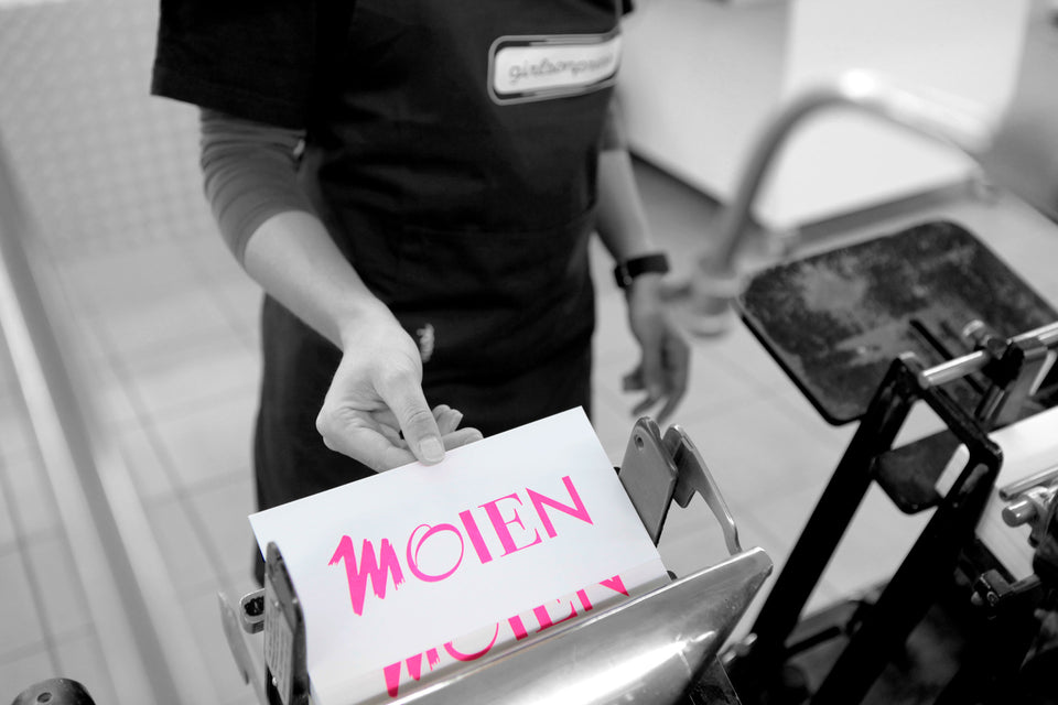 #print #letterpress #printmaking #girlsonpress #letterpresslove #heidelbergertiegel #press #letterpressprinting #printstudio #printmaker 